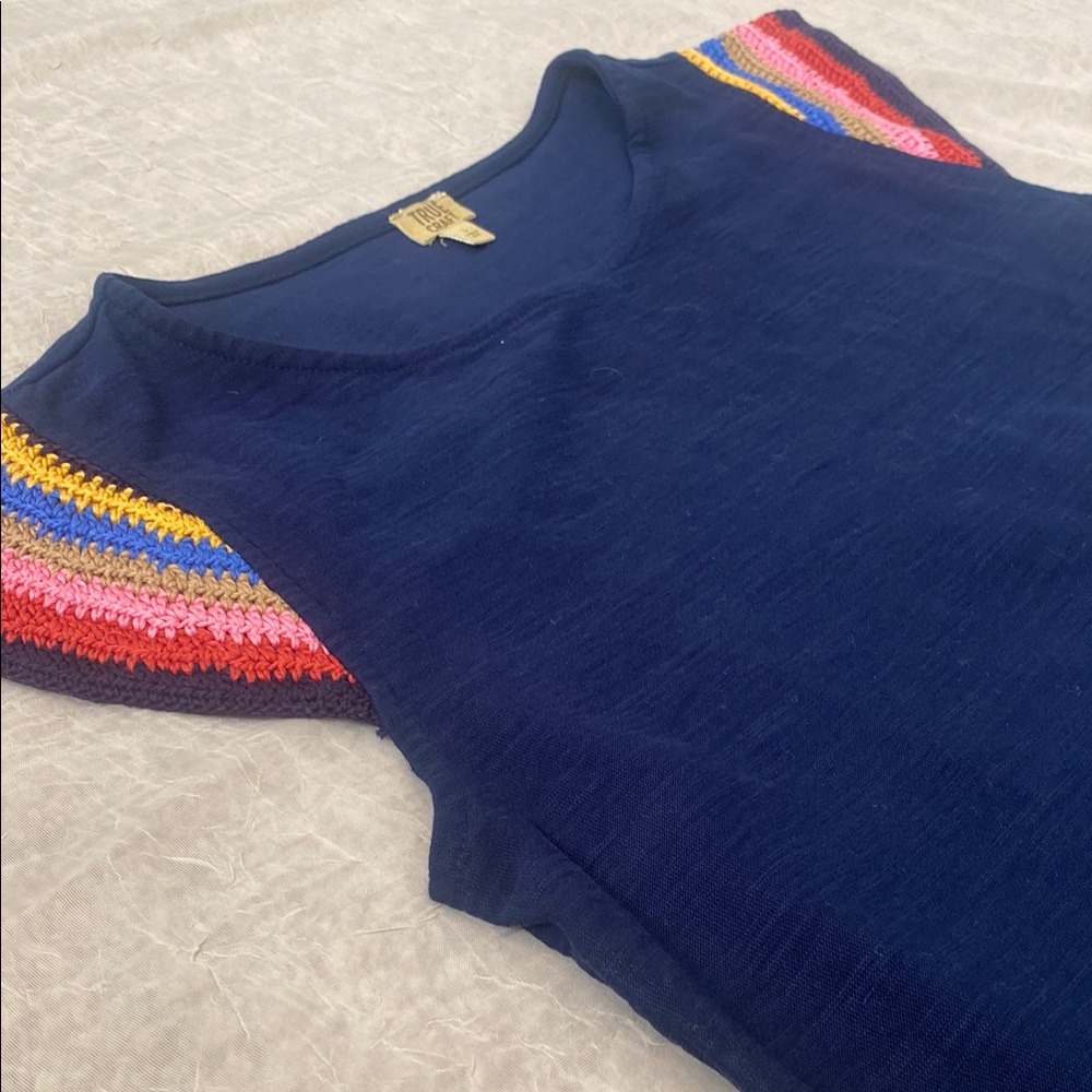 True Craft Ladies Navy Top with Rainbow Crochet Short Sleeves. Size Large